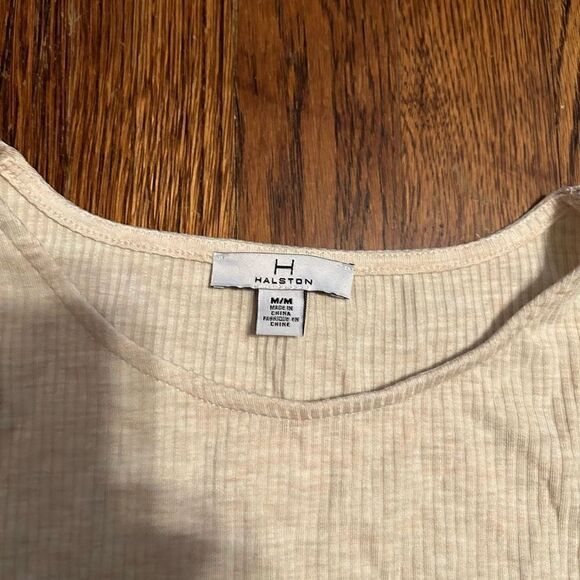 New Halston top  - Picture 3 of 6